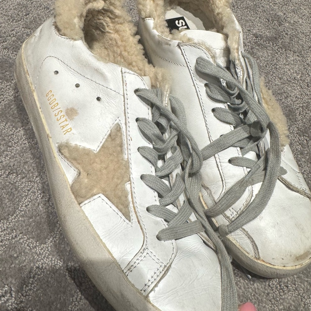 Golden Goose White and Gold Star Sneakers Sheerling Sneaker size 39.